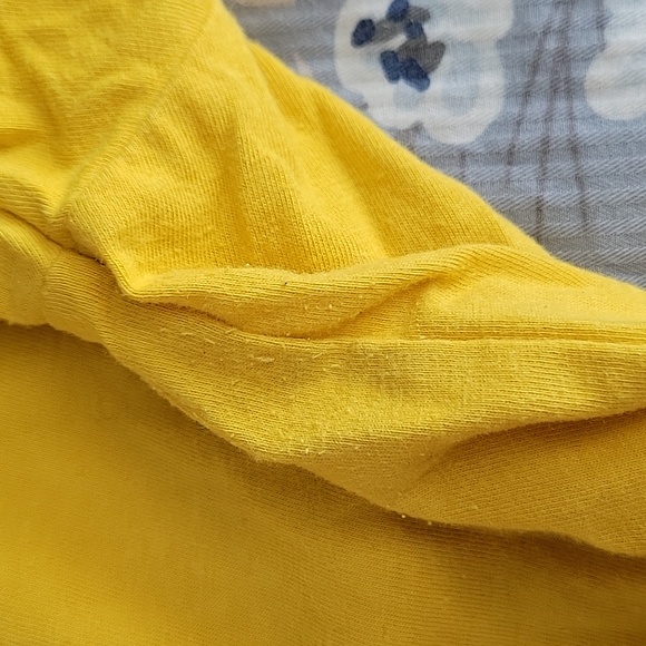 Lularoe Liv tee-Solid Yellow - Picture 5 of 6